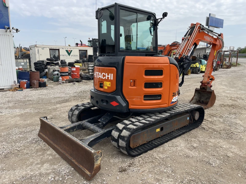 Багер Hitachi ZX48 U-6, снимка 11 - Индустриална техника - 49918282
