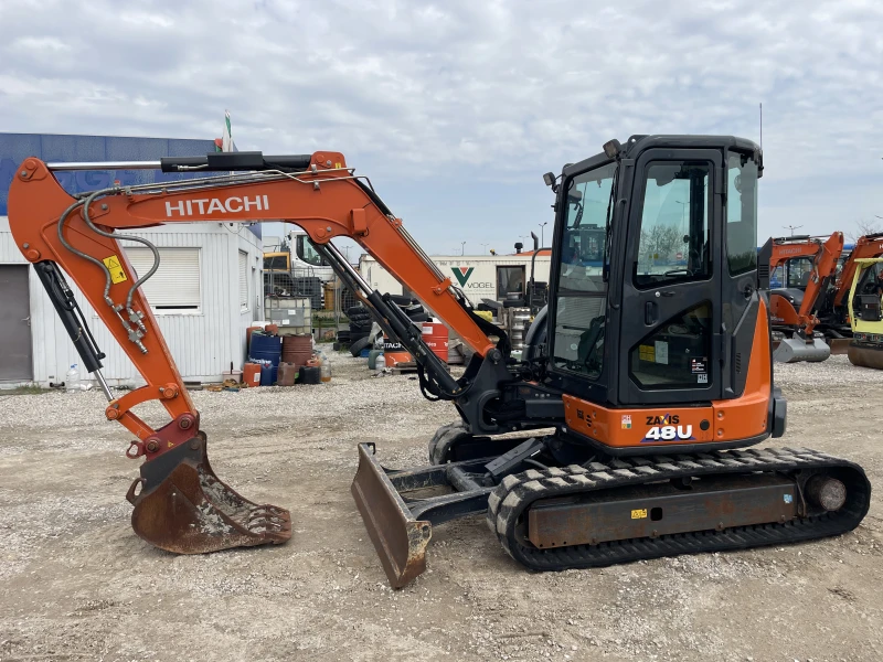 Багер Hitachi ZX48 U-6, снимка 3 - Индустриална техника - 49918282