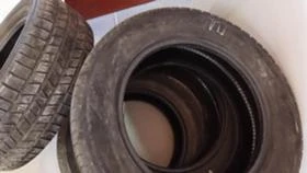 Гуми Зимни 245/65R18, снимка 4