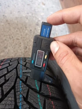 Гуми Зимни 195/60R16, снимка 6