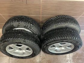 Гуми Зимни 215/70R16, снимка 1