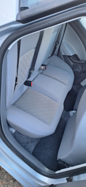 Seat Ibiza 1.2 Уникат 92000км , снимка 14 - Автомобили и джипове - 45407833