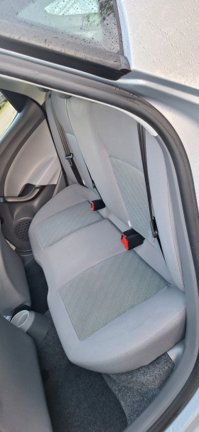 Seat Ibiza 1.2 Уникат 92000км , снимка 11 - Автомобили и джипове - 45407833
