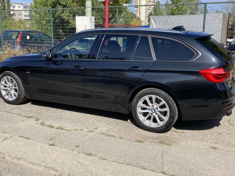 BMW 320 2.0 xDrive, снимка 9 - Автомобили и джипове - 46366485