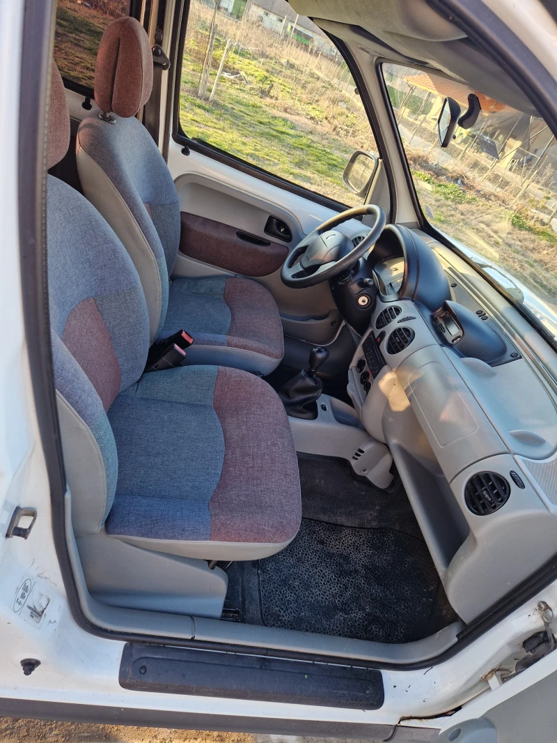 Renault Kangoo 4x4, снимка 14 - Автомобили и джипове - 48561448