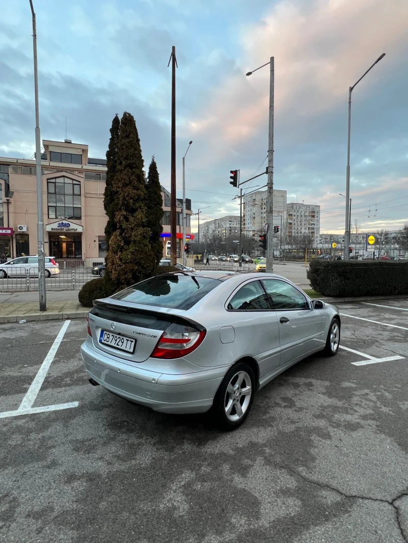 Mercedes-Benz C 200 Kompressor , снимка 8 - Автомобили и джипове - 48794444