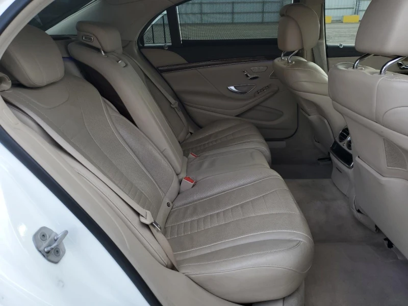 Mercedes-Benz S 550 Минимална щета, снимка 10 - Автомобили и джипове - 49225475