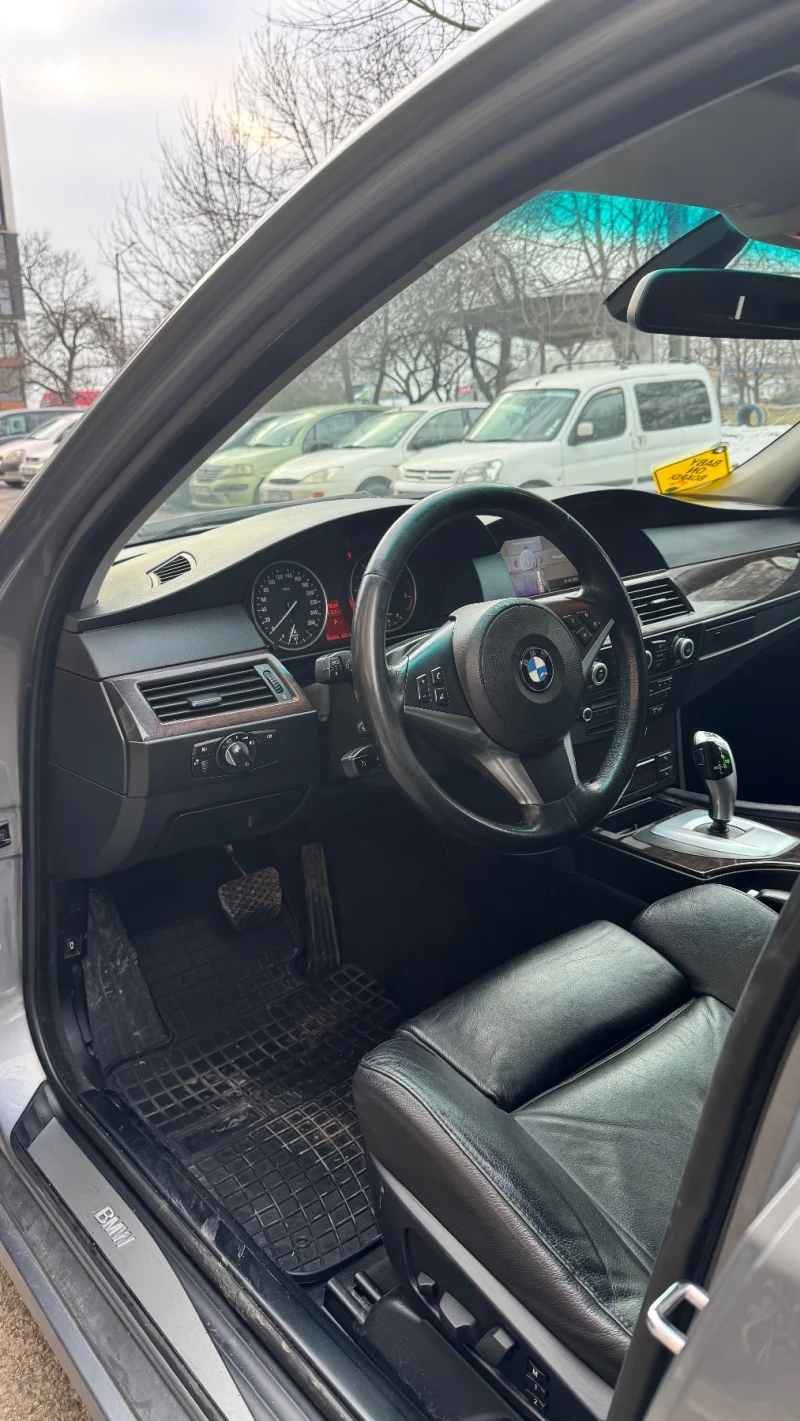 BMW 530, снимка 13 - Автомобили и джипове - 49260134