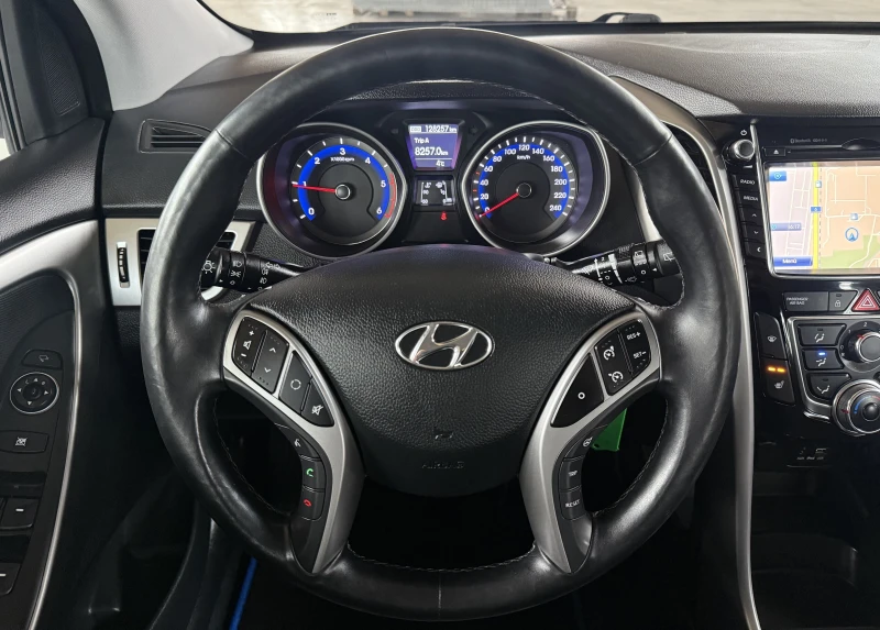 Hyundai I30 1.6CRDI EURO6;FACELIFT;NAVI;TUV, снимка 11 - Автомобили и джипове - 49263993