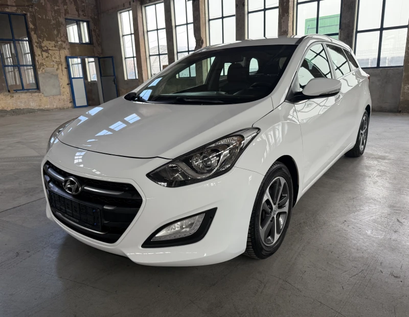 Hyundai I30 1.6CRDI EURO6;FACELIFT;NAVI;TUV, снимка 1 - Автомобили и джипове - 49263993