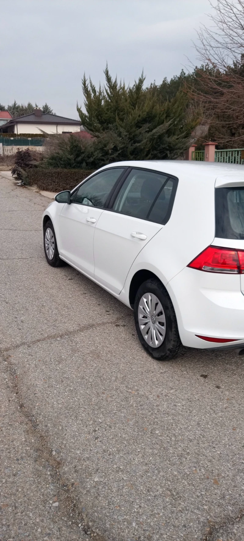 VW Golf  VII 1.6 bluemotion, снимка 6 - Автомобили и джипове - 49273150