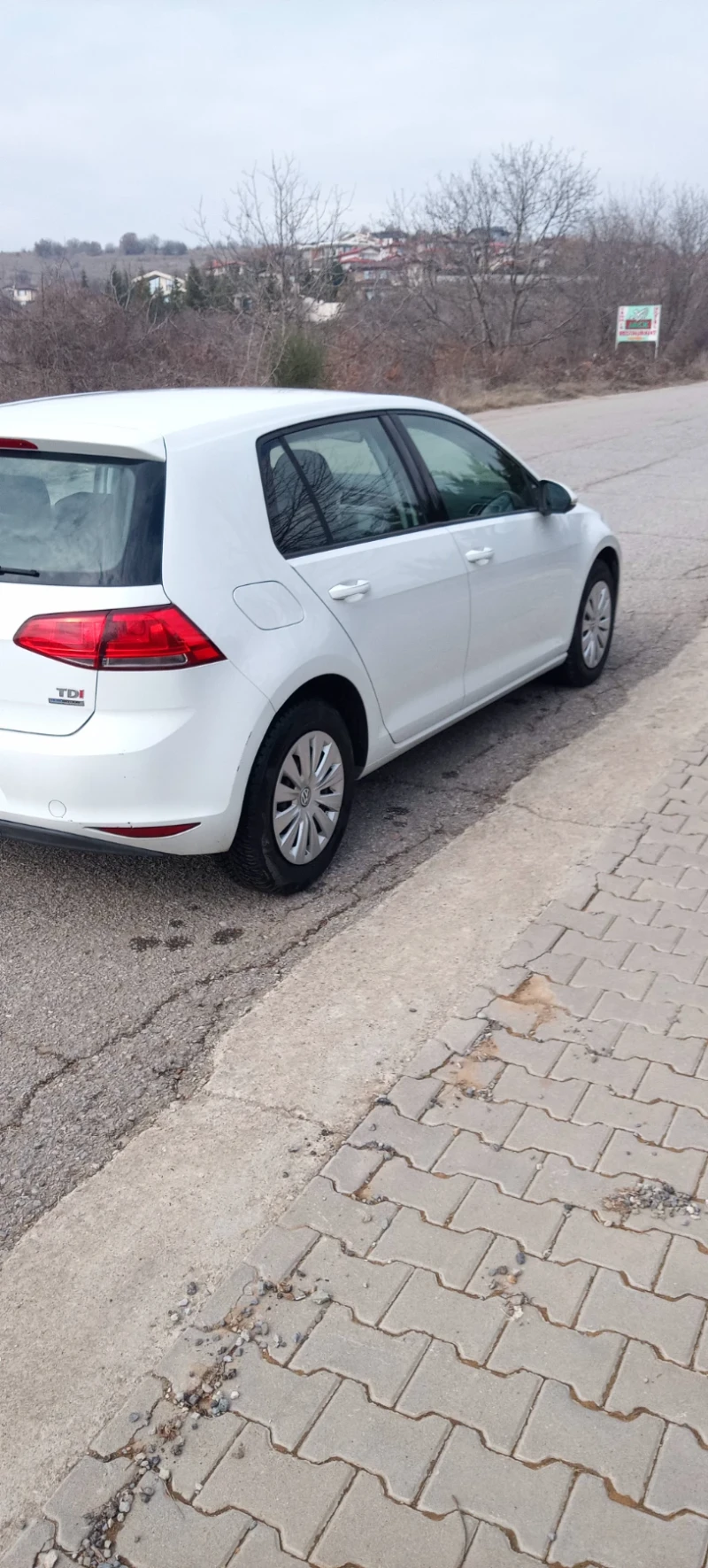 VW Golf  VII 1.6 bluemotion, снимка 5 - Автомобили и джипове - 49273150