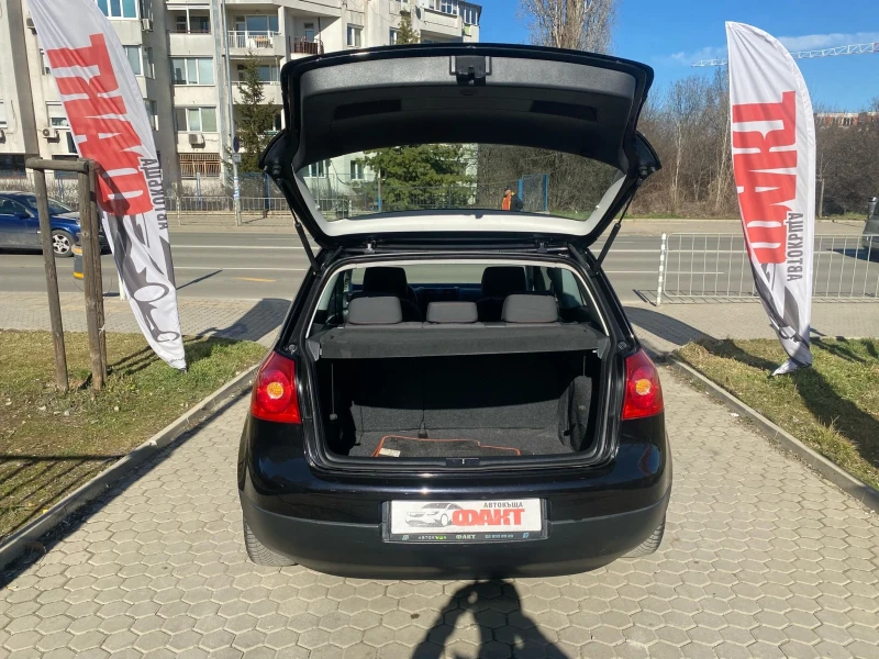 VW Golf 1.6i/KLIMA, снимка 13 - Автомобили и джипове - 49404624