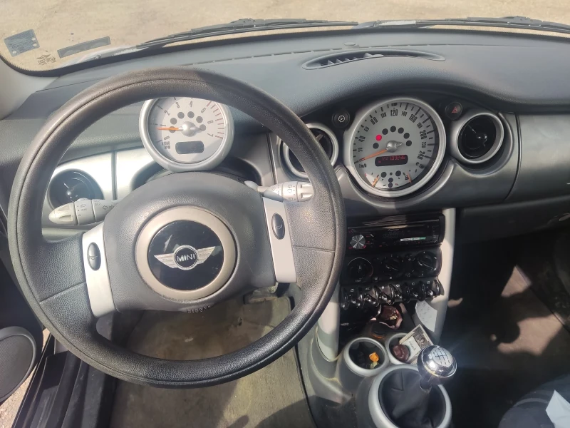 Mini One, снимка 8 - Автомобили и джипове - 52344635