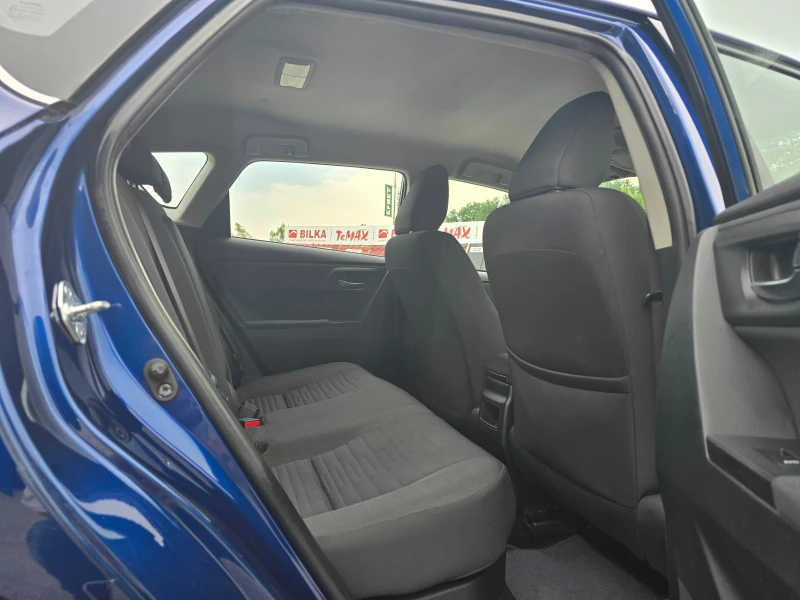 Toyota Auris 1.8HYBRID/N1/BI XENON/FULL, снимка 9 - Автомобили и джипове - 50567981
