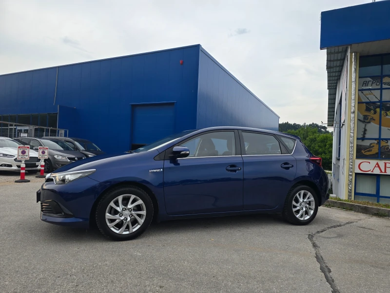 Toyota Auris 1.8HYBRID/N1/BI XENON/FULL, снимка 3 - Автомобили и джипове - 50567981