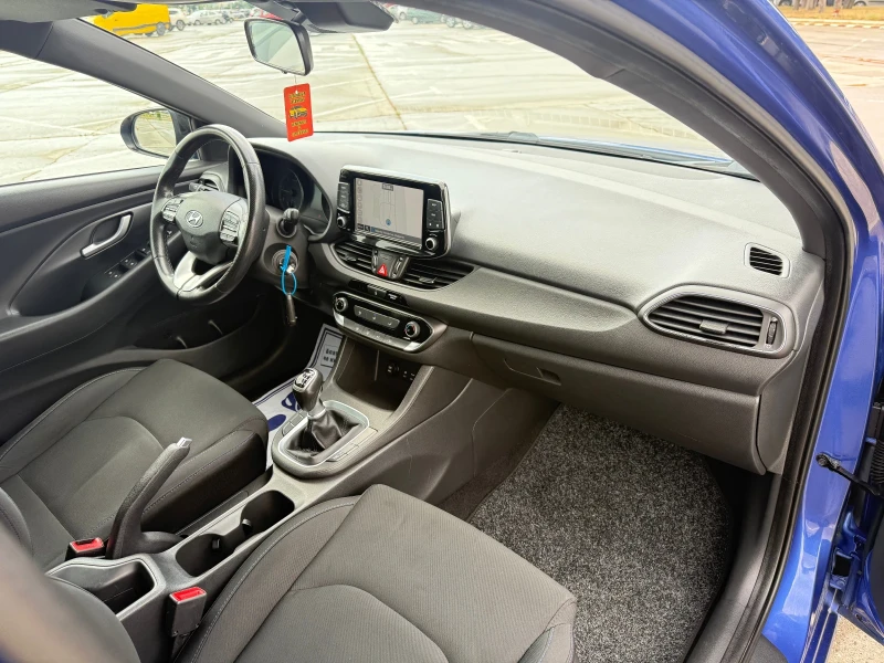 Hyundai I30 1.6, снимка 11 - Автомобили и джипове - 51043641