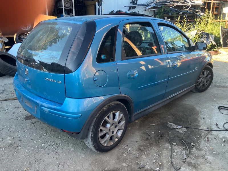 Opel Corsa 1.4i автомат клима, снимка 3 - Автомобили и джипове - 52734149