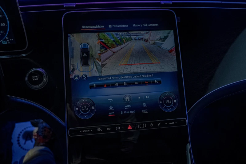 Mercedes-Benz EQS 450/4Matic/SUV/HuD/Burmester/125kWh/Digital Light/, снимка 13 - Автомобили и джипове - 52048676