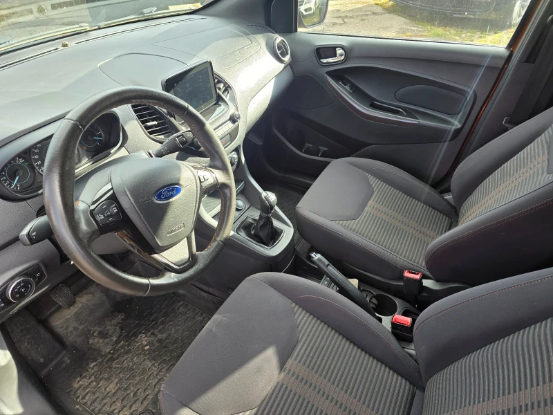 Ford Ka PLUS ACTIVE, снимка 8 - Автомобили и джипове - 52493355