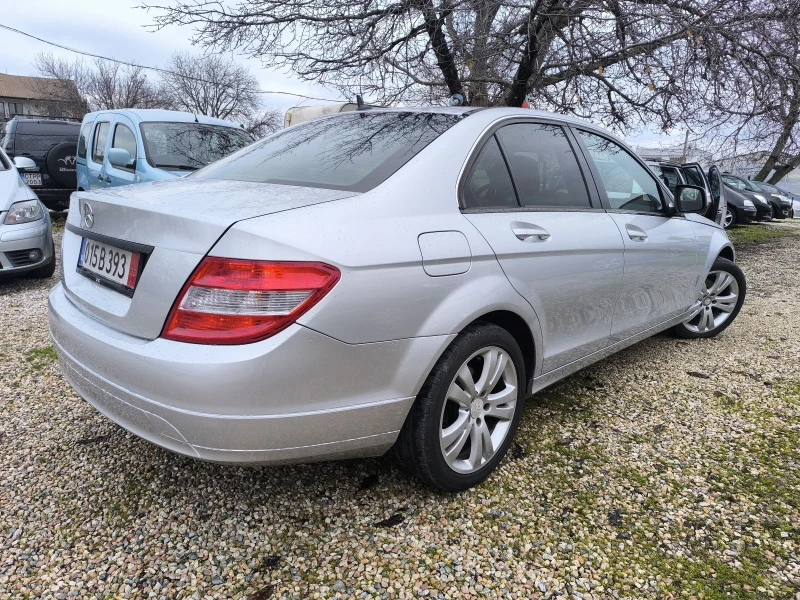 Mercedes-Benz C 220 6sk. Sedan, снимка 5 - Автомобили и джипове - 52903777