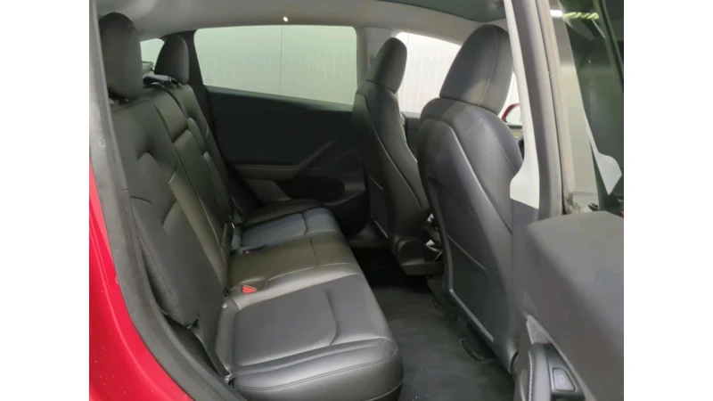 Tesla Model Y Standard Range, снимка 13 - Автомобили и джипове - 53266114