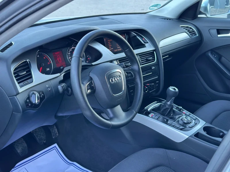 Audi A4 * Ръчка* Навигация* , снимка 5 - Автомобили и джипове - 53359188