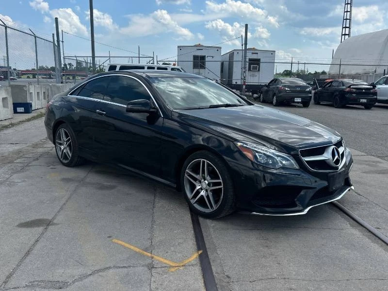 Mercedes-Benz E 400 * 4MATIC * 360 * 2 КЛЮЧА * ОПЦИЯ ЗА ФИНАНСИРАНЕ, снимка 3 - Автомобили и джипове - 55223314
