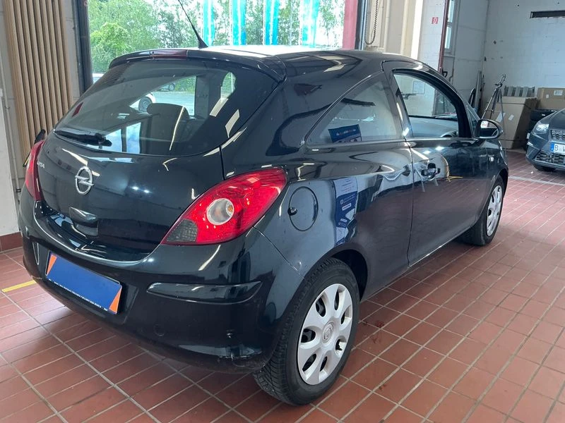 Opel Corsa Corsa 1.2 Edition, снимка 2 - Автомобили и джипове - 55387583