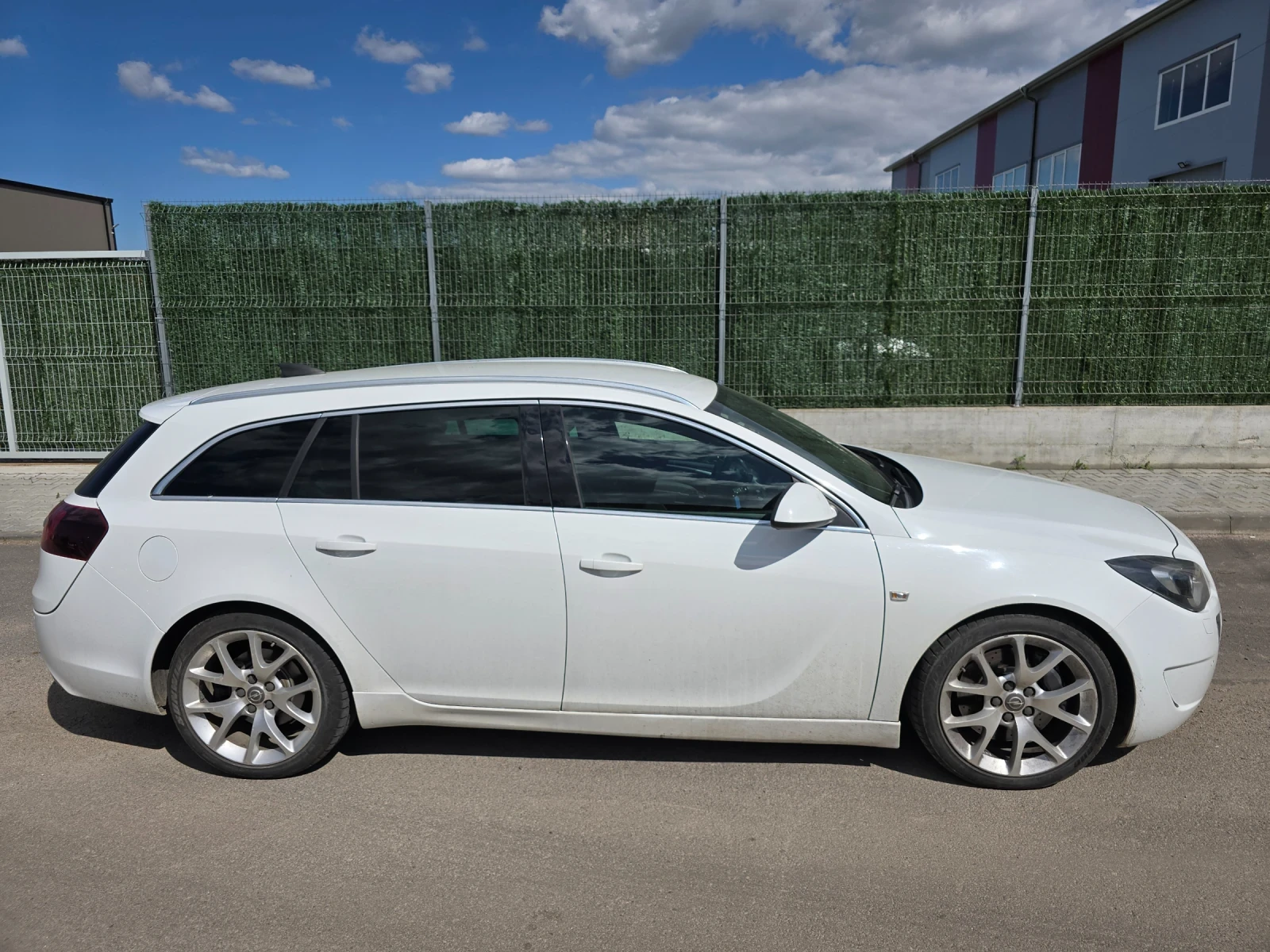 Opel Insignia OPC 2.8TURBO FACELIFT - изображение 2