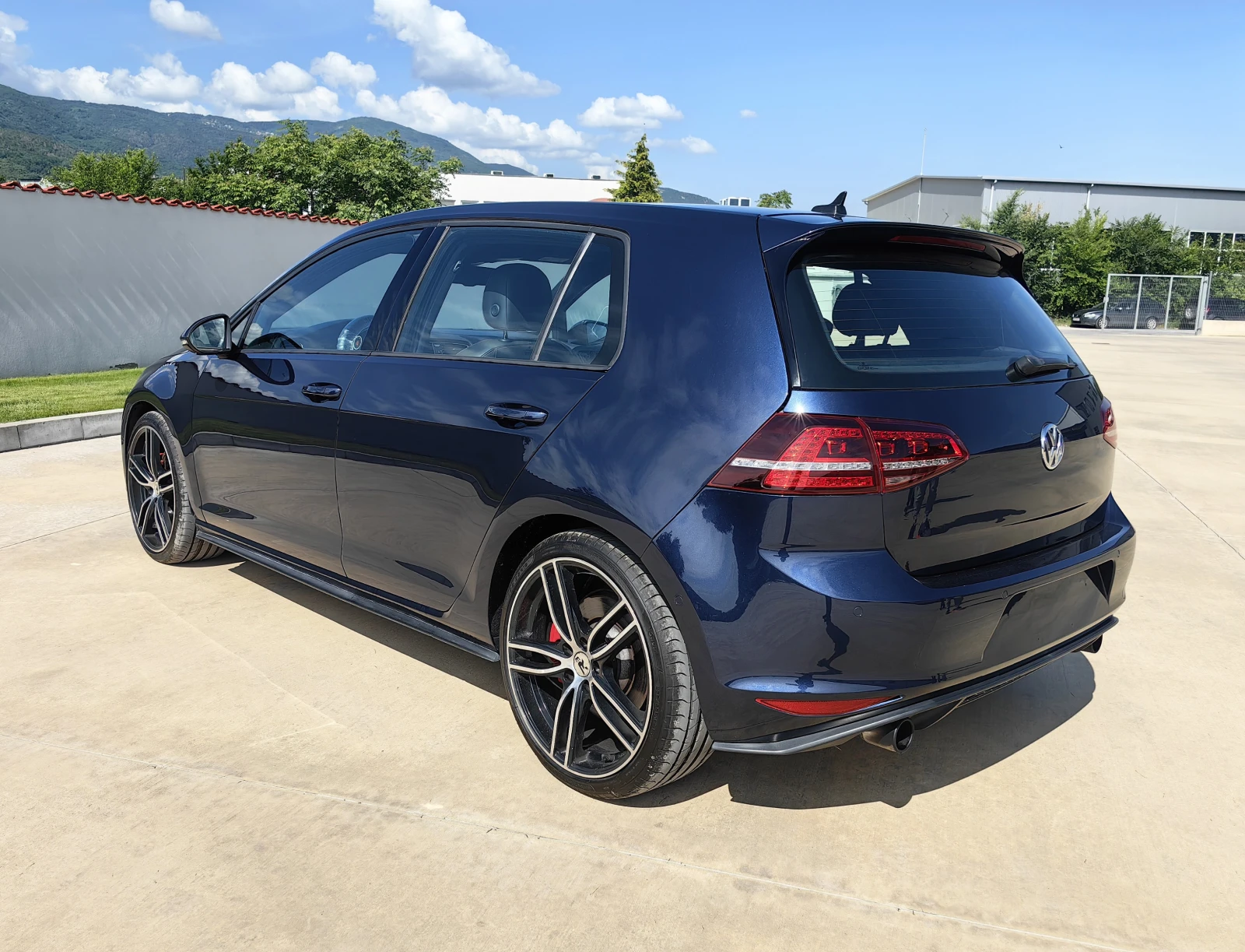 VW Golf GTi S Autobahn - изображение 6