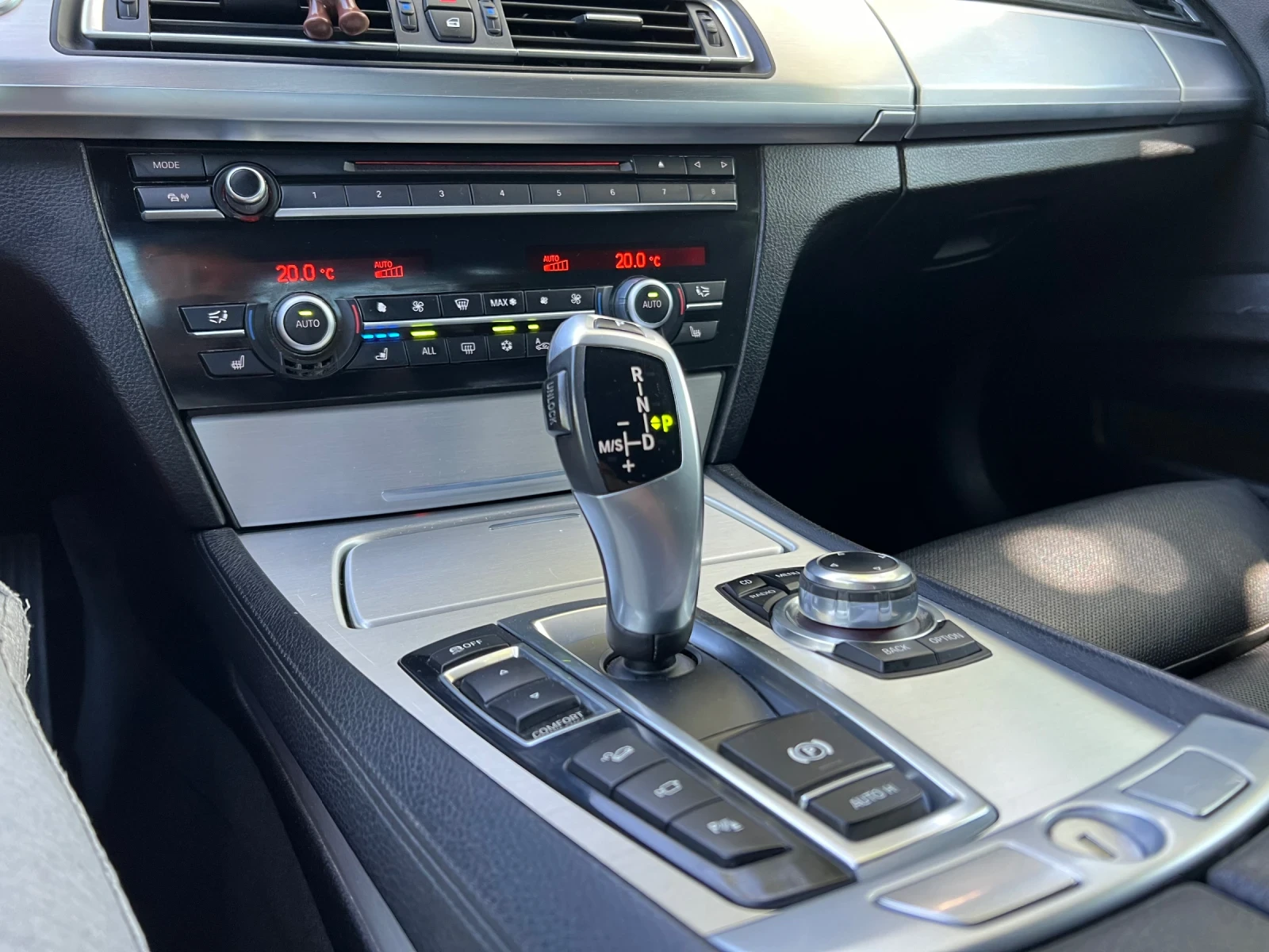BMW 740 XD - изображение 7