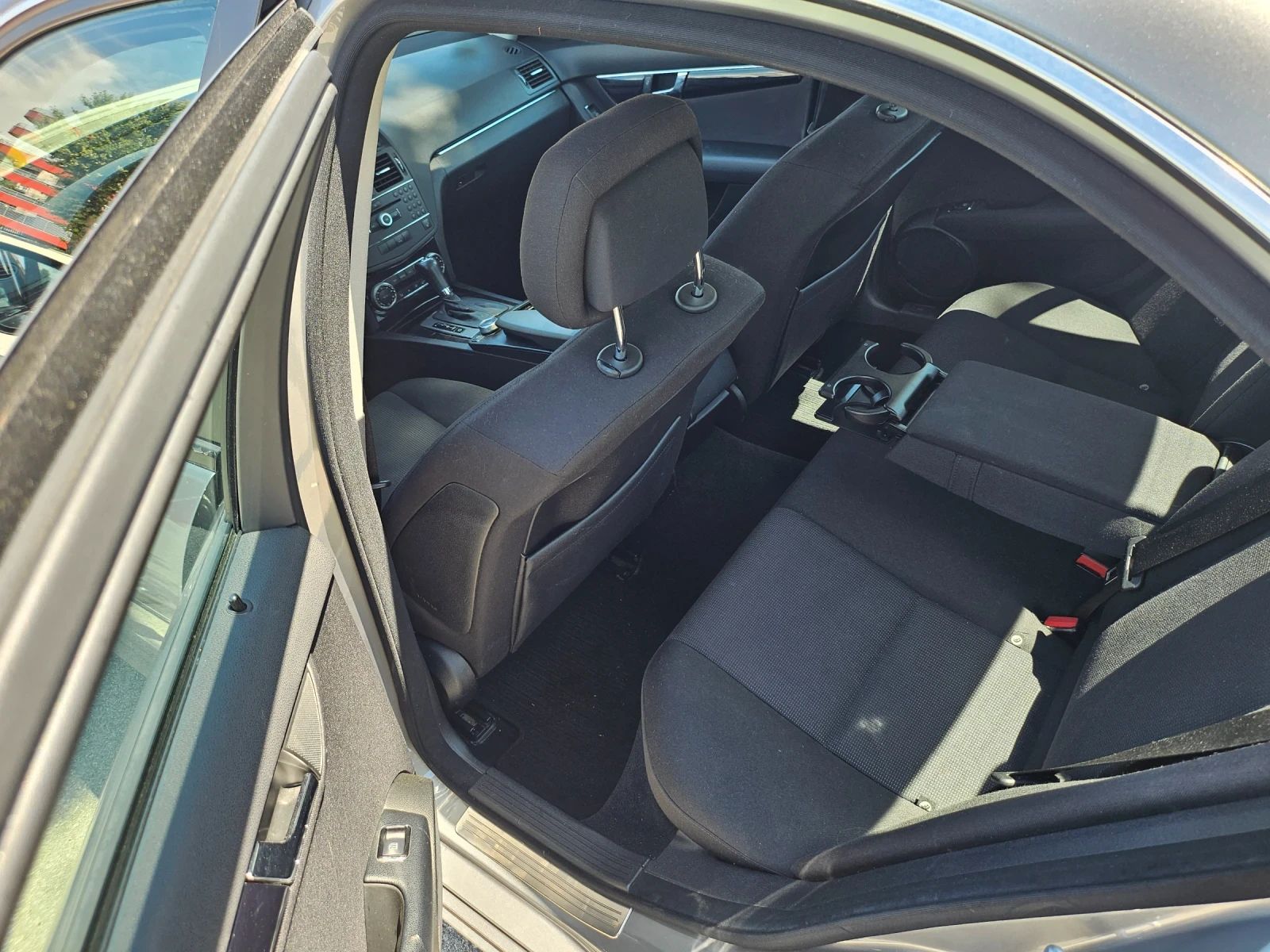 Mercedes-Benz C 220 2.2 CDI - изображение 8