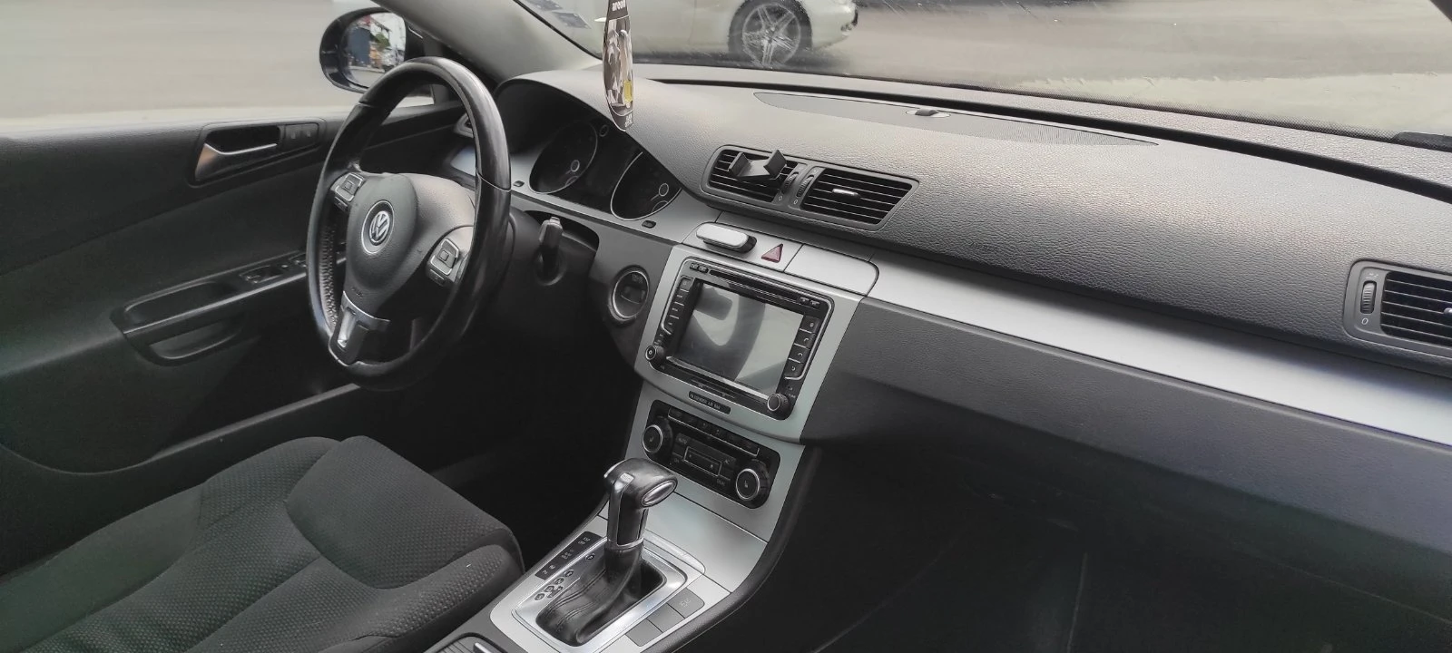 VW Passat  - изображение 10