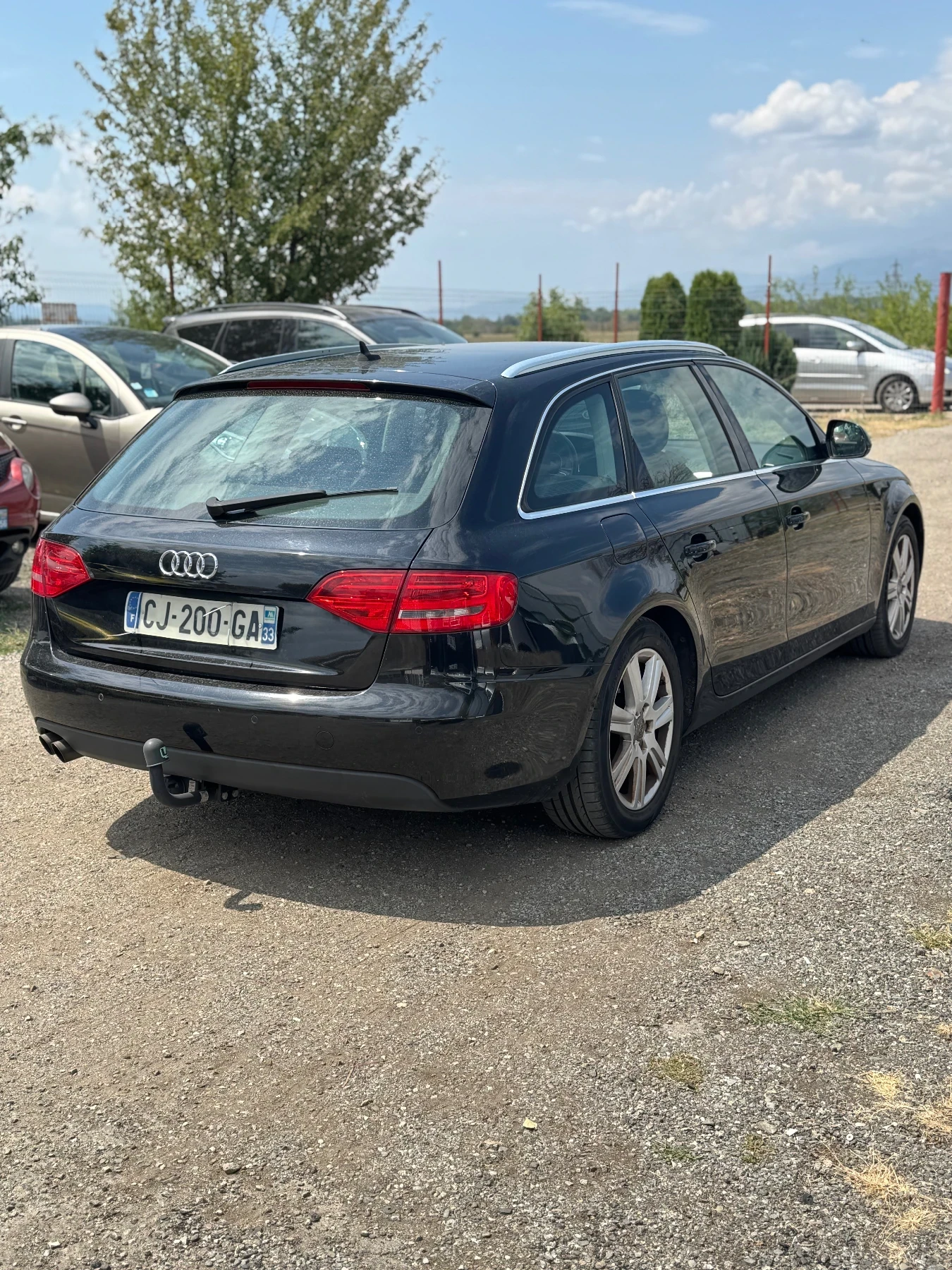 Audi A4 2.0tdi Recaro LeD - изображение 4