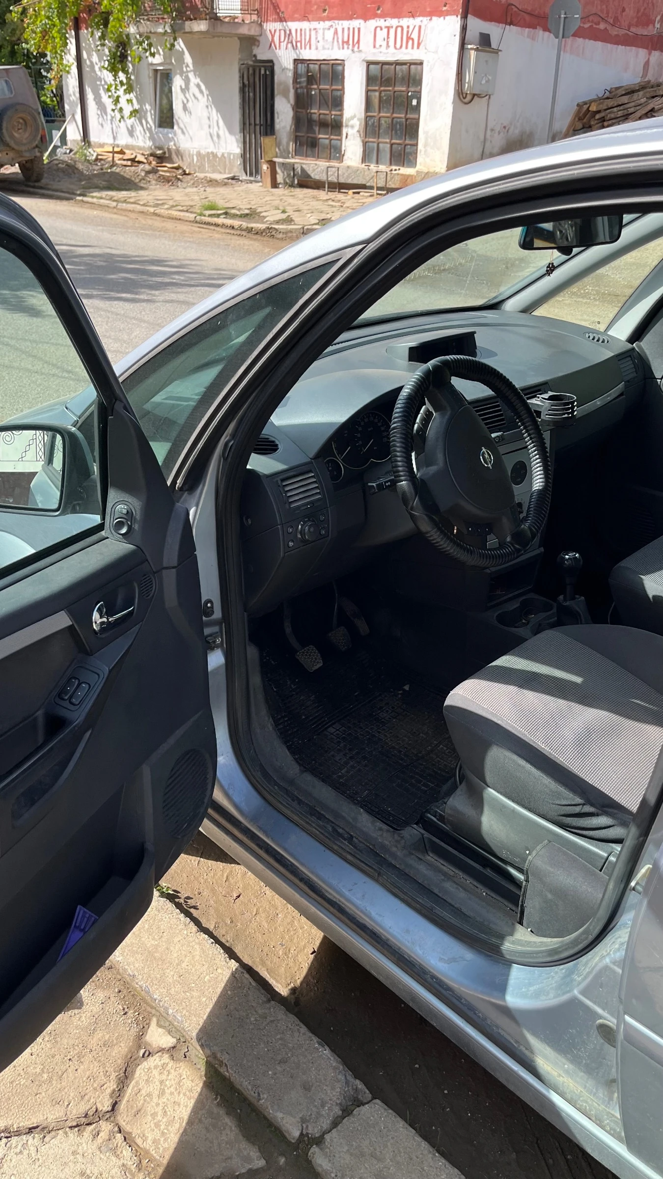 Opel Meriva 1.6 - изображение 4