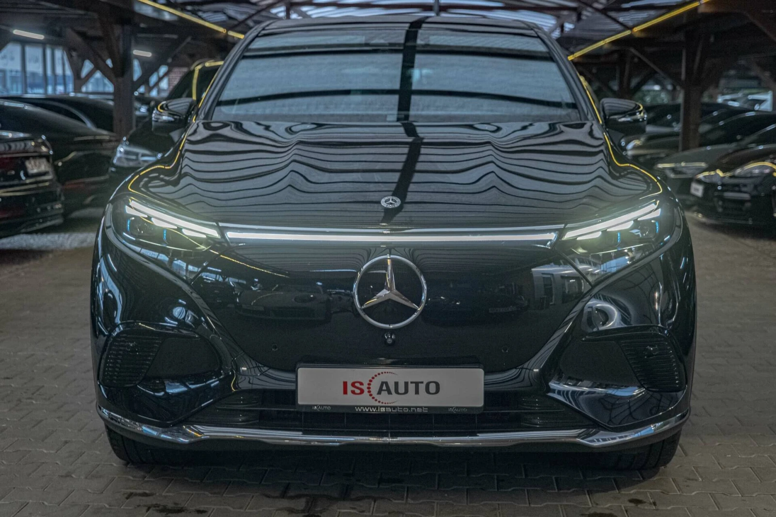 Mercedes-Benz EQS 450/4Matic/SUV/HuD/Burmester/125kWh/Digital Light/ | Mobile.bg   1