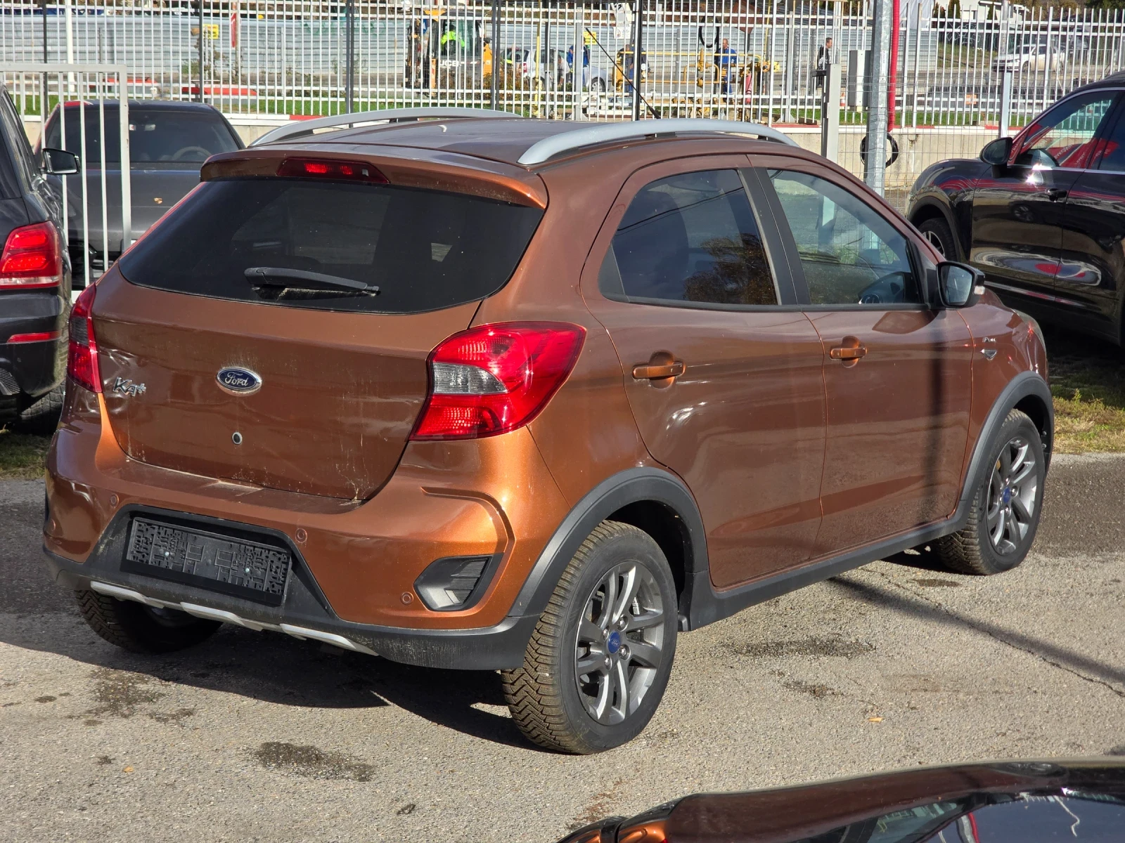 Ford Ka PLUS ACTIVE - изображение 5