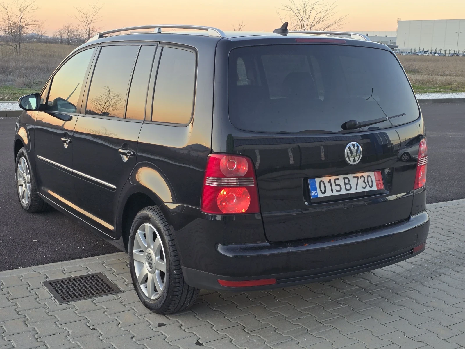VW Touran 2.0TDi/170КС/6+ 1/High-Lein/ХСЕНОН /НАВИ/ФУЛЛ - изображение 5