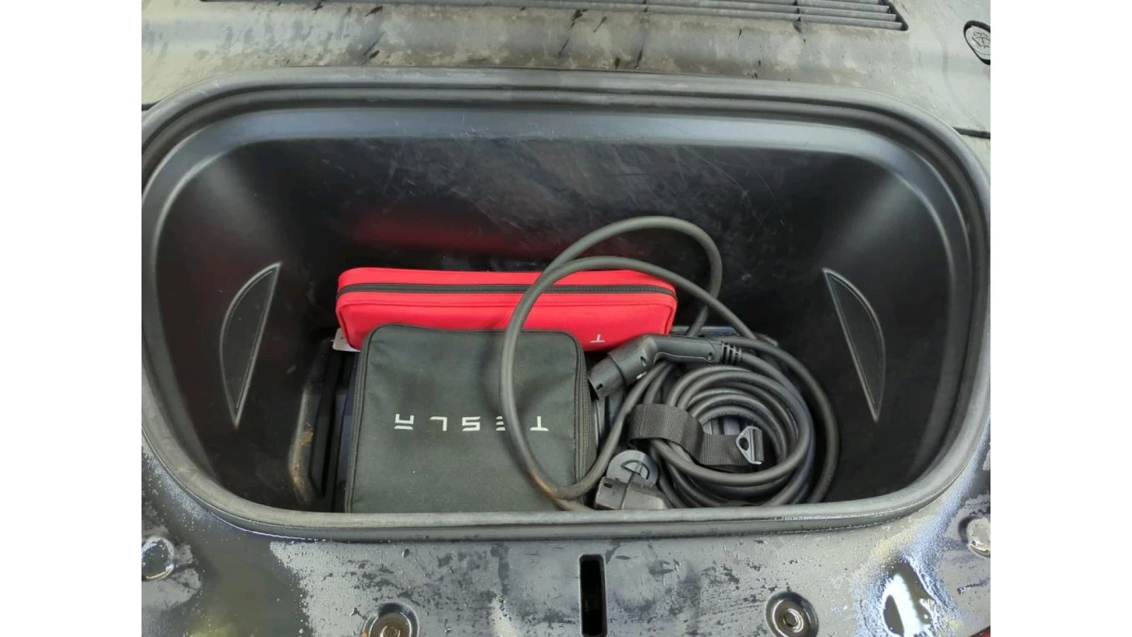 Tesla Model Y Standard Range - изображение 10