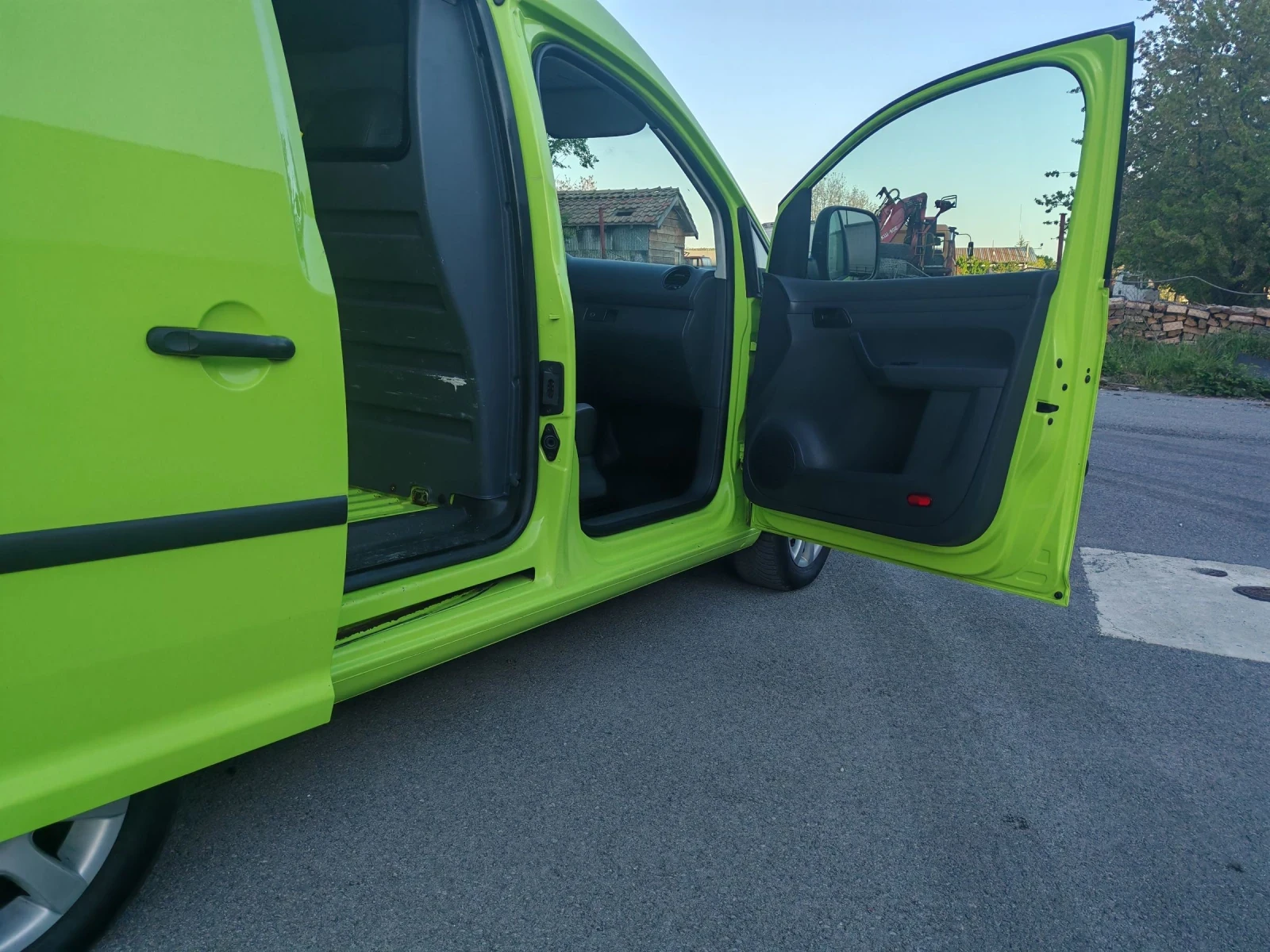 VW Caddy 1.6TDI 2011G | Mobile.bg � ����������� 12