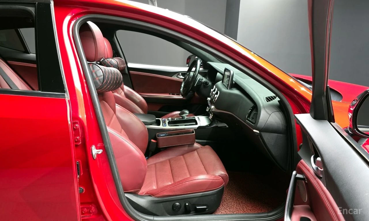 Kia Stinger 3.3* GT* �������* ���������* �����* ������* ������ | Mobile.bg � ����������� 15