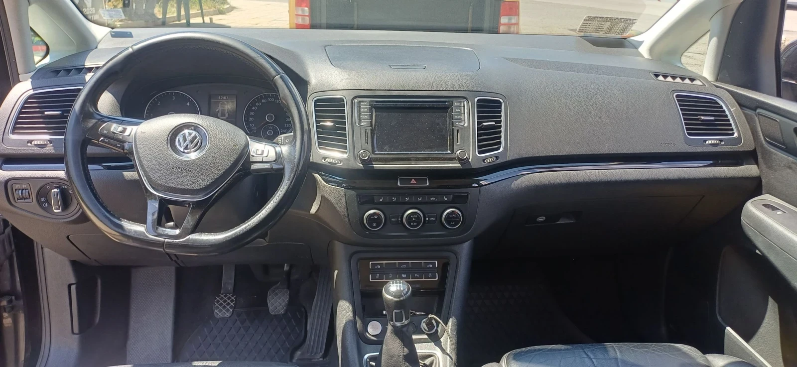 VW Sharan 2000TDI 150, снимка 12 - Автомобили и джипове - 55174392