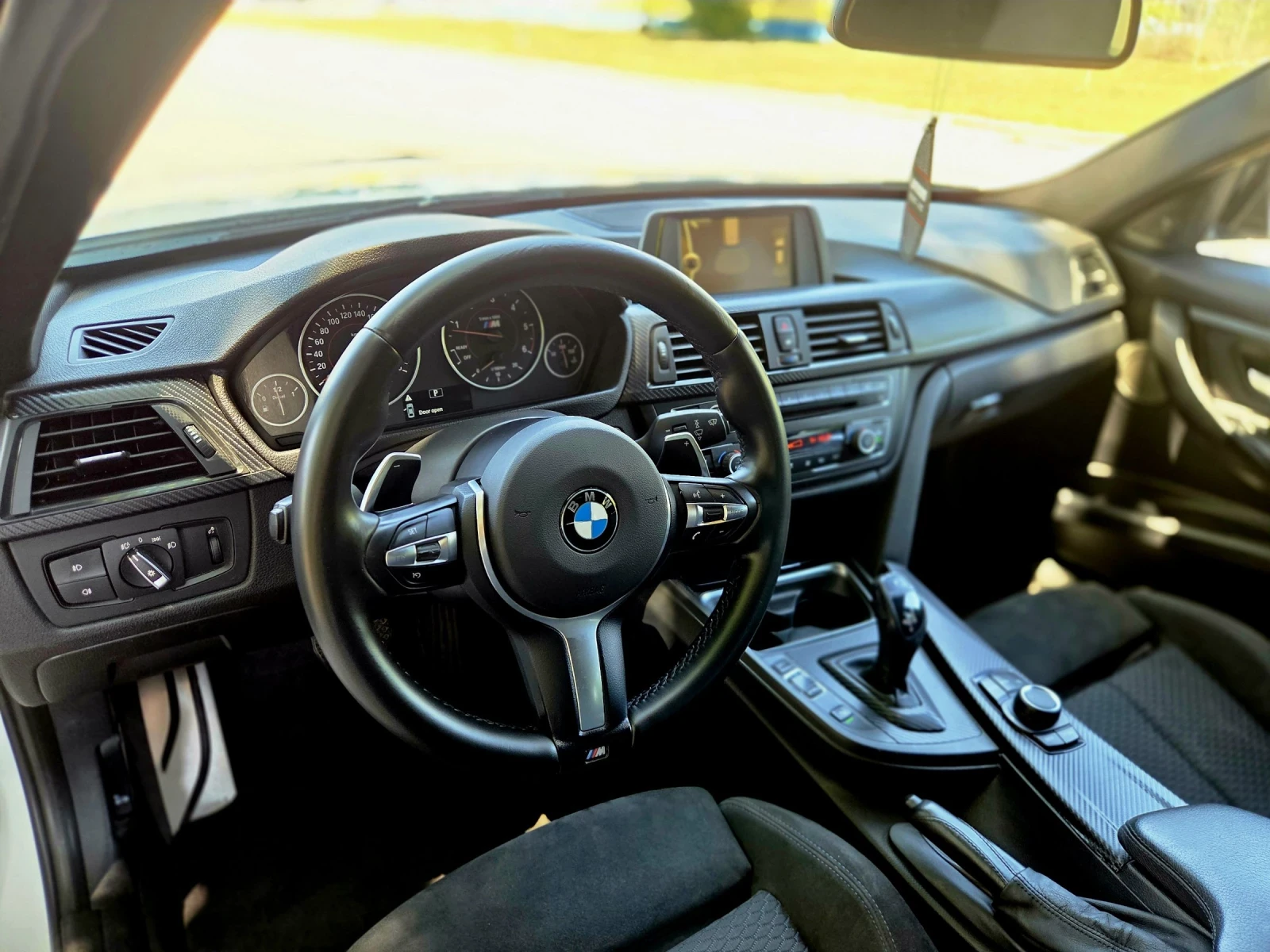 BMW 330 XD M-pack, снимка 7 - Автомобили и джипове - 55239474