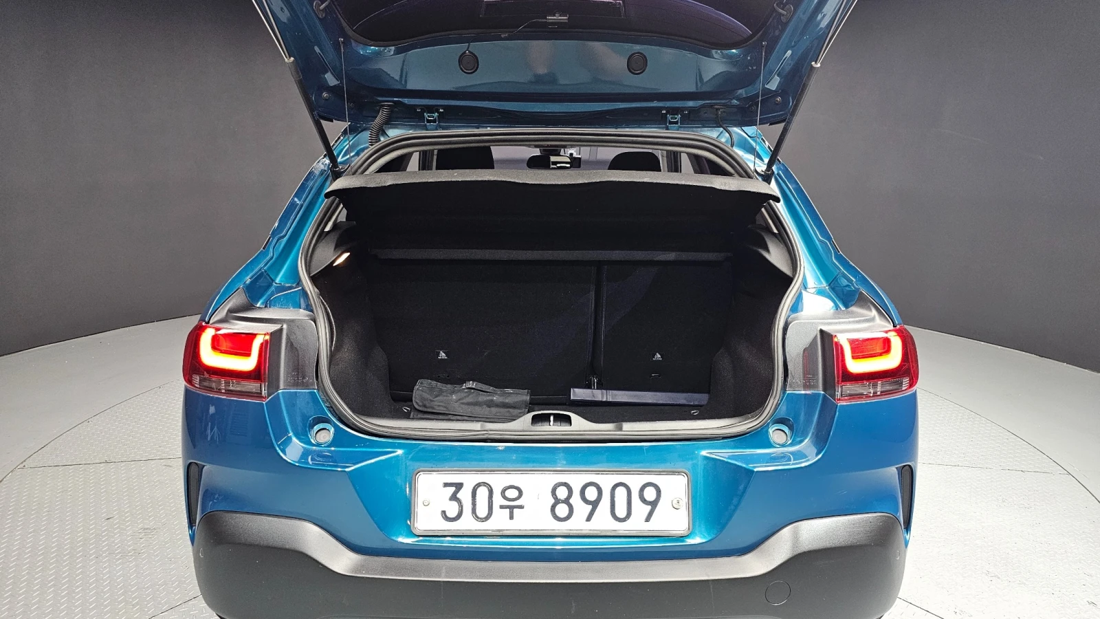 Citroen C4 Cactus 1.6* BlueHDI* Navi* Camera, снимка 8 - Автомобили и джипове - 55324775