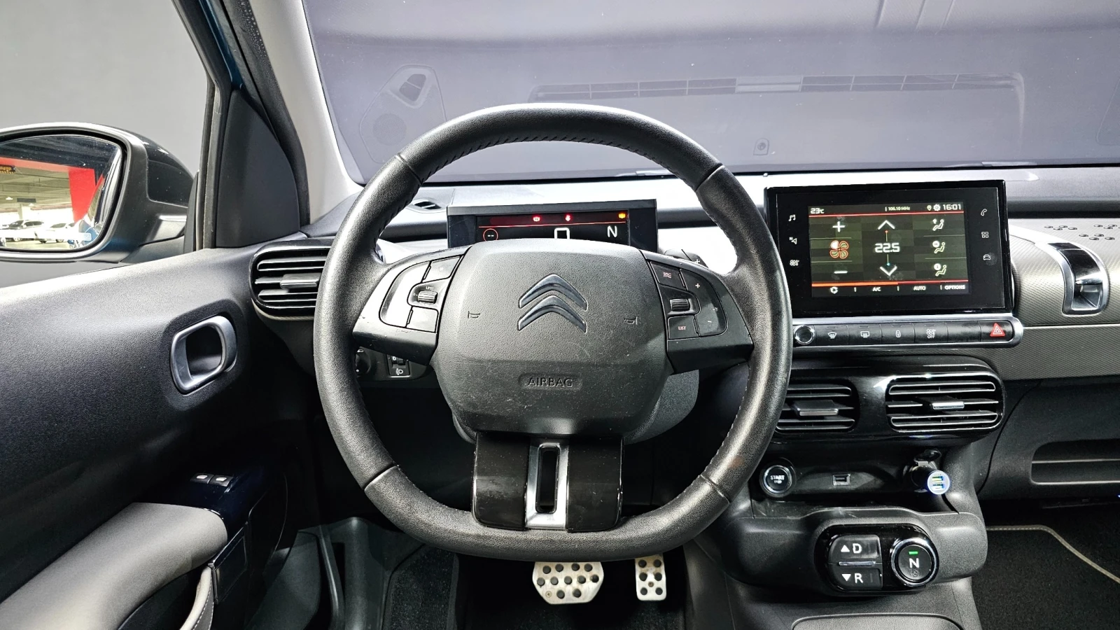 Citroen C4 Cactus 1.6* BlueHDI* Navi* Camera, снимка 11 - Автомобили и джипове - 55324775