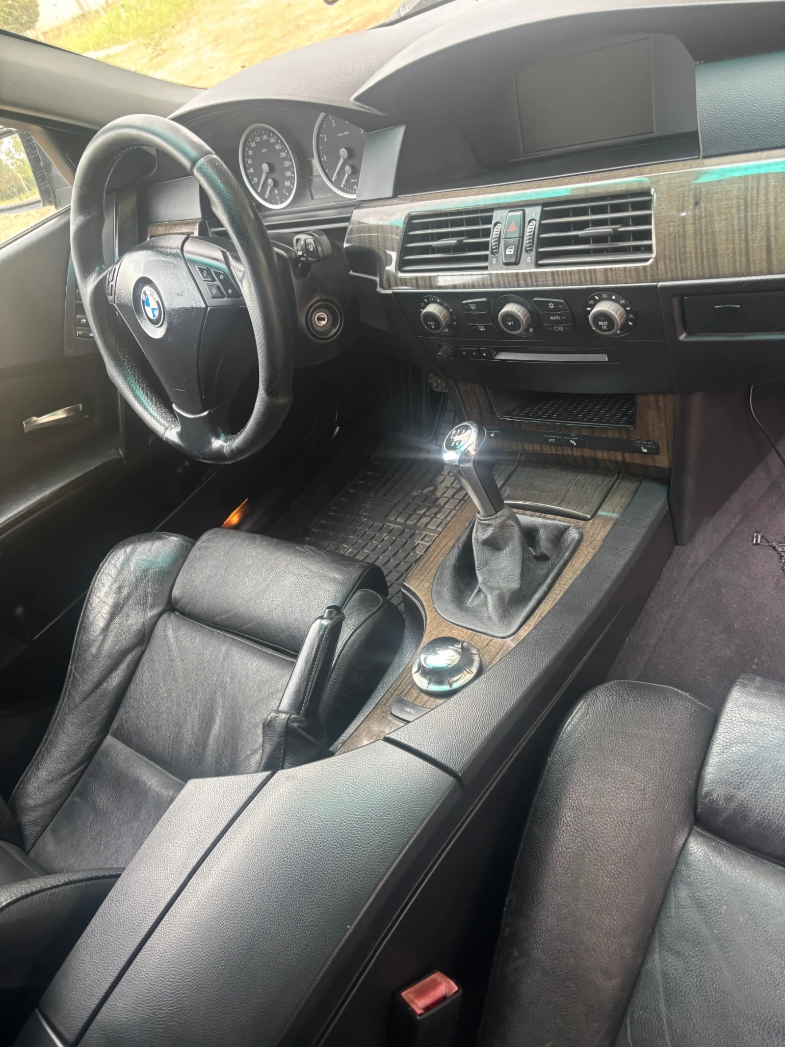 BMW 225 BMW E61 525i 192кс 6ск, снимка 13 - Автомобили и джипове - 55791868
