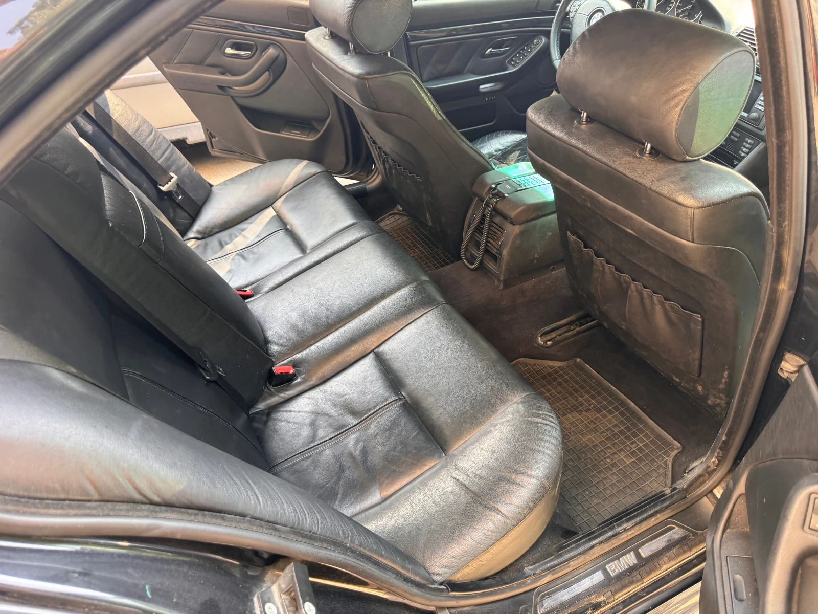 BMW 530 d, снимка 11 - Автомобили и джипове - 56010903