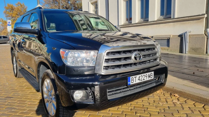 Toyota Sequoia, снимка 1 - Автомобили и джипове - 47876801