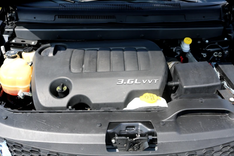 Dodge Journey 3.6 V6 4x4, снимка 13 - Автомобили и джипове - 48200931